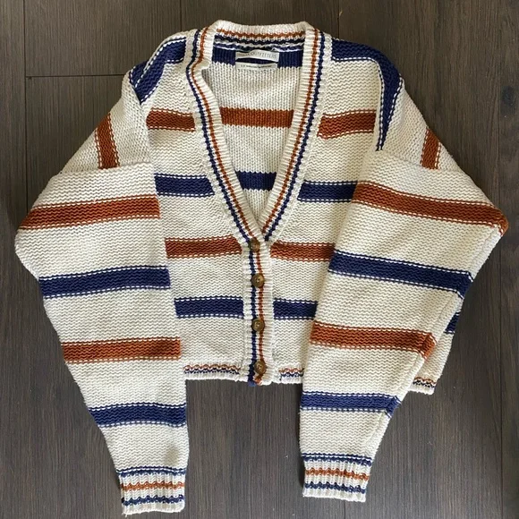 Cardigan - Picture 1 of 1